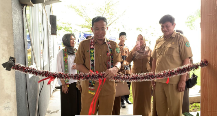 Museum Mulawarman Gelar Pameran Pakaian Tradisional Kaltim Zularfi