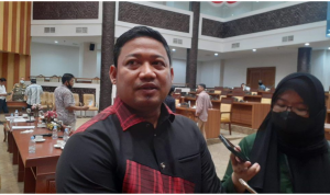 Ketua Komisi II DPRD Samarinda, Fuad Fakhruddin.