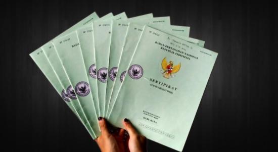 Foto : Ilustrasi Sertifikat Tanah. Sumber Foto : Istimewa.