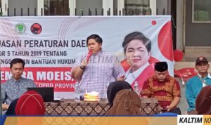 Gelar Penyebarluasan Perda, Ananda Emira Moeis Disambut Hangat Warga Loa Bakung