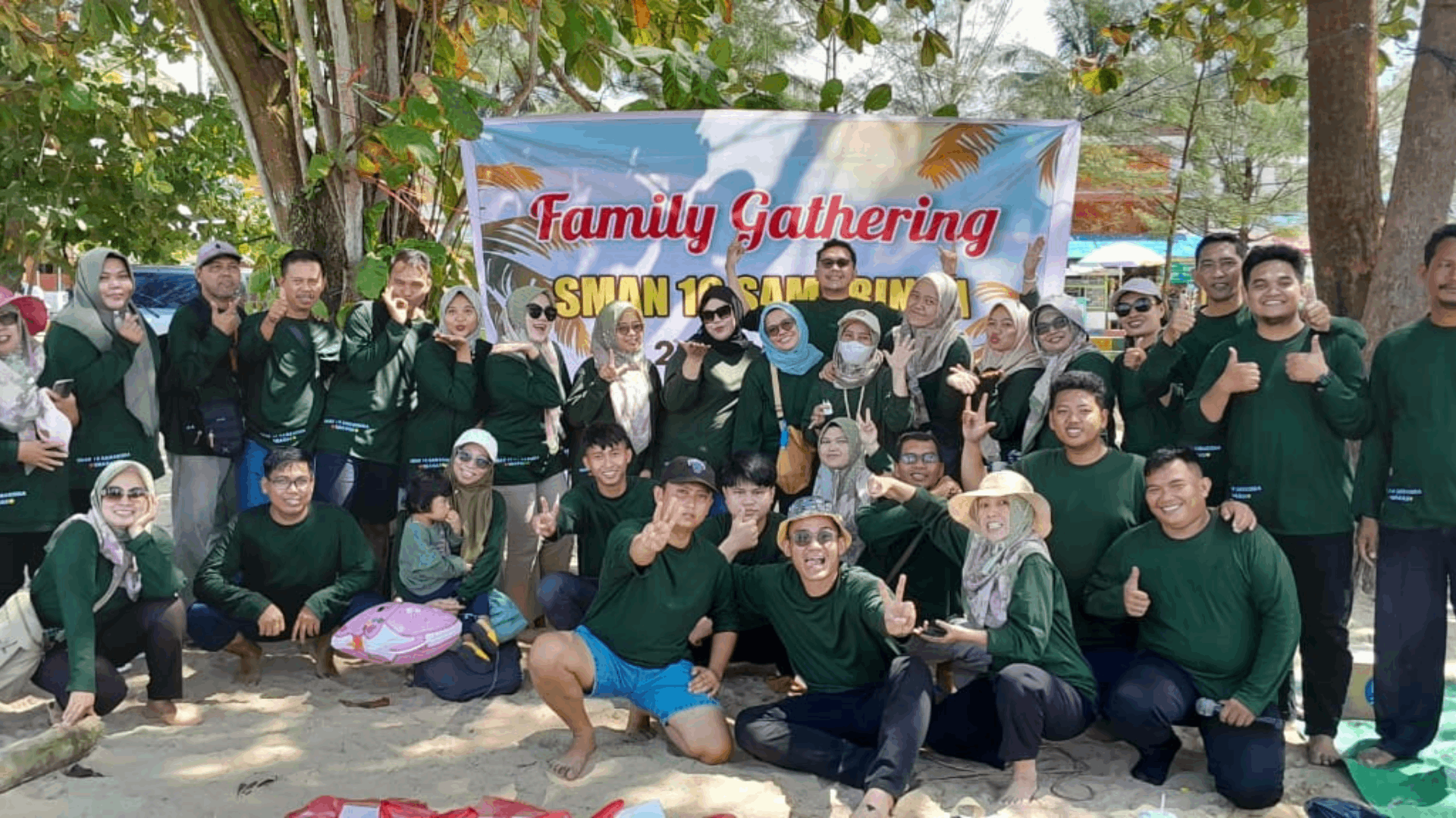 Perkuat Persaudaraan, SMAN 16 Samarinda Gelar Kegiatan Family Gathering ...