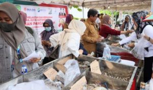 Hadiri Gerakan Pangan Murah, Bupati Kukar Apresiasi OPD dan Pelaku Usaha