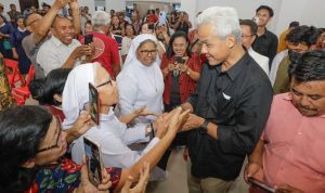 Berkunjung ke Katedral Samarinda, Ganjar Pranowo Tekankan Kesetaraan Pembangunan