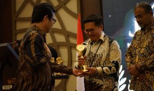 Wabup Kukar Rendi Solihin, Raih Penghargaan Tokoh Peduli UMKM di JMSI Award 2024