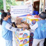 Foto : Tim Elang Relawan BRI salurkan bantuan kepada korban bencana Gunung Lewotobi Laki-Laki, NTT.