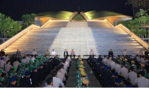 Foto: Kapolri Gelar Makan Malam Bersama Prajurit Pengamanan Aksi DPR, Dihadiri Sufmi Dasco dan Raffi Ahmad. Sumber: Istimewa,