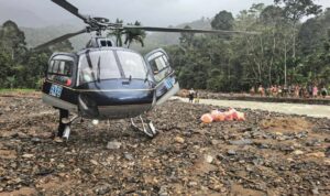 Foto: Helikopter BNPB. Sumber: BNPB.