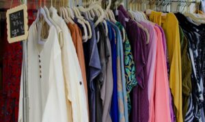 : Pemerintah Batasi Impor Pakaian Bekas untuk Lindungi Industri Tekstil dan UMKM Lokal. Sumber: Istimewa.