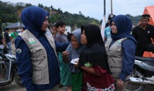Foto: Siti Nurhaliza Kirim Bantuan Tiga Truk untuk Korban Banjir–Longsor Aceh. Sumber: Istimewa.