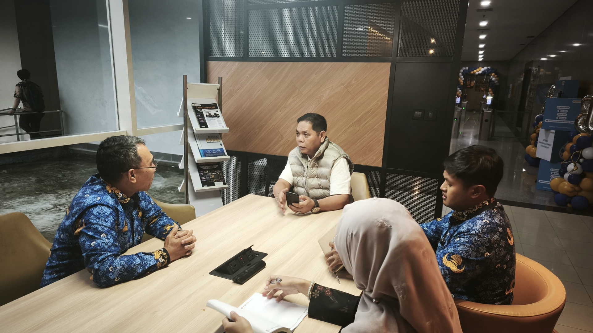 Foto: Wakil Ketua Komisi C Bidang Pembangunan DPRD Kabupaten Kutai Timur, H. Bahcok Riandi. Sumber: Kaltimnow.id.