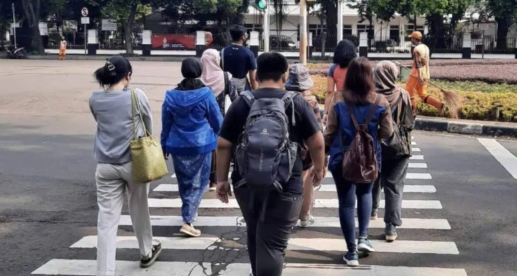 Foto: Ilustrasi Pejalan Kaki. Sumber: Istimewa.