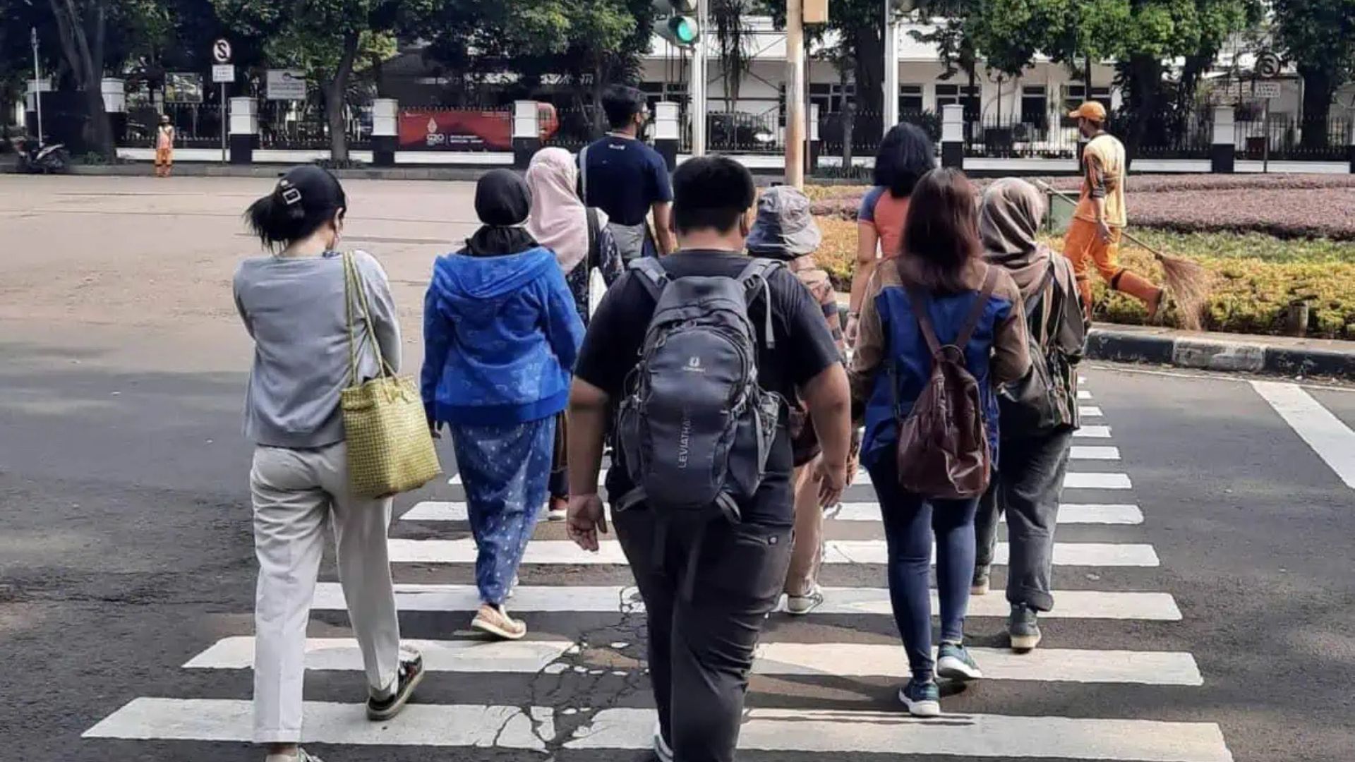 Foto: Ilustrasi Pejalan Kaki. Sumber: Istimewa.