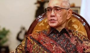 Foto: Wakil Presiden ke-6 RI Try Sutrisno Meninggal Dunia di Usia 90 Tahun. Sumber: Istimewa.