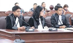 Foto: Pemohon Pengujian UU ASN dan tim kuasa hukumnya menjelaskan sejumlah perbaikan yang telah dilakukan dalam permohonan kepada majelis panel Hakim Konstitusi, Rabu, (01/04/2026). Sumber: Istimewa.