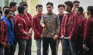Foto: Wakil Presiden RI, Gibran Rakabuming Raka bertemua dengan mahasiswa. Sumber: Istimewa. Foto: Wakil Presiden RI, Gibran Rakabuming Raka bertemua dengan mahasiswa. Sumber: Istimewa.
