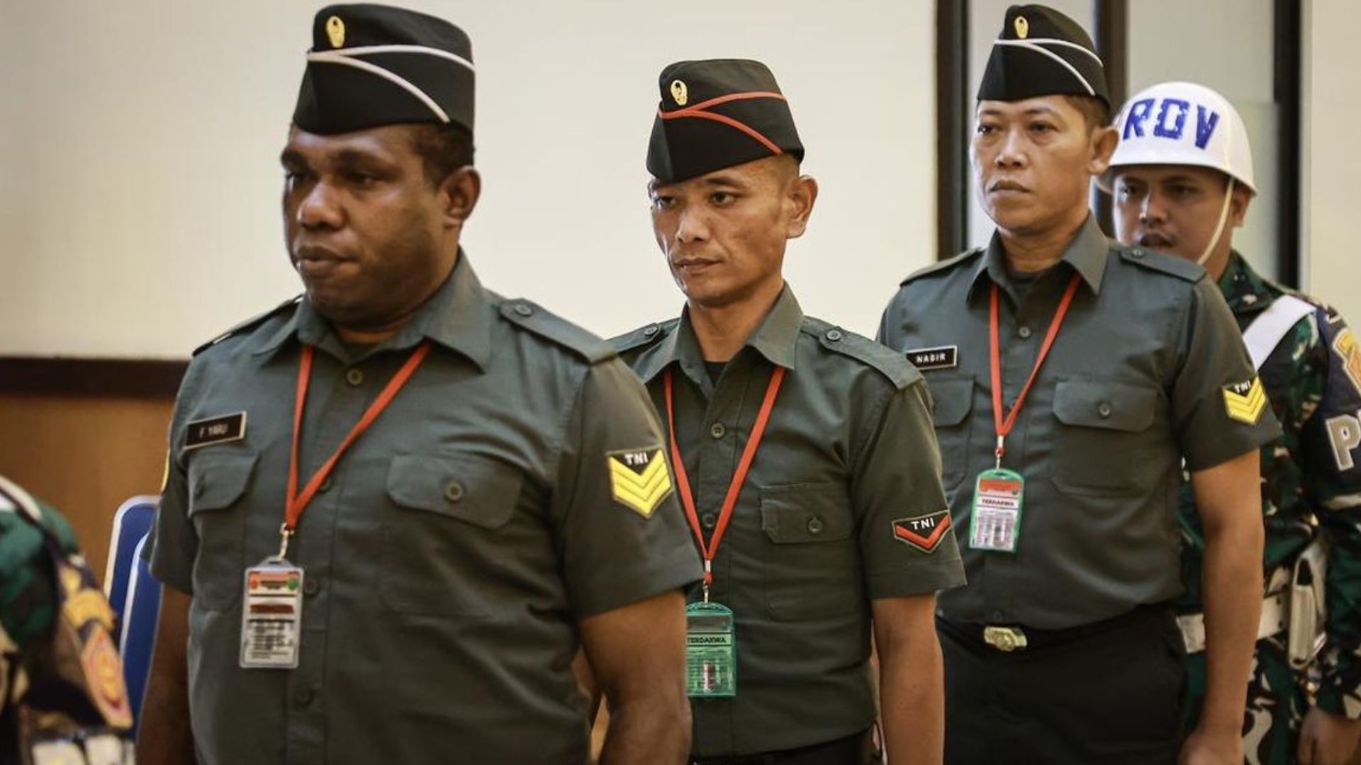 Foto: Serka Mochamad Nasir, Kopda Feri Herianto, dan Serka Frengky Yaru. Sumber: Istimewa.
