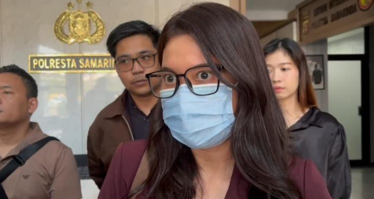 Foto: FN (31), melaporkan seorang pria berinisial AP (40) ke Polresta Samarinda. Sumber: Istimewa.